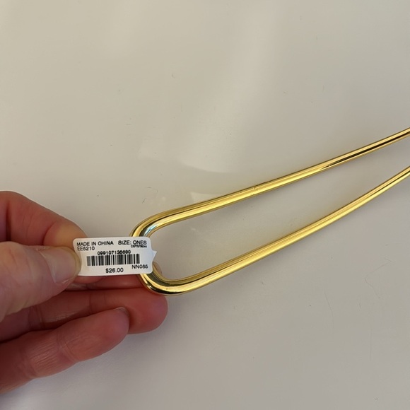 Madewell Gold French Hair Pin - Picture 5 of 5